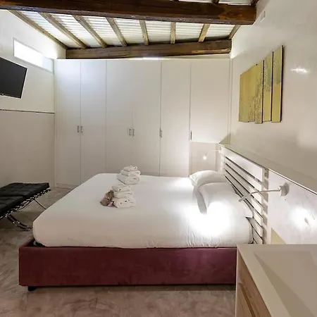 Restart Nettuno דירה *